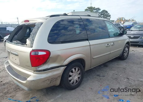 2005 Chrysler Town & Country Touring z USA, uszkodzony, nr VIN 2C4GP54L75R468235